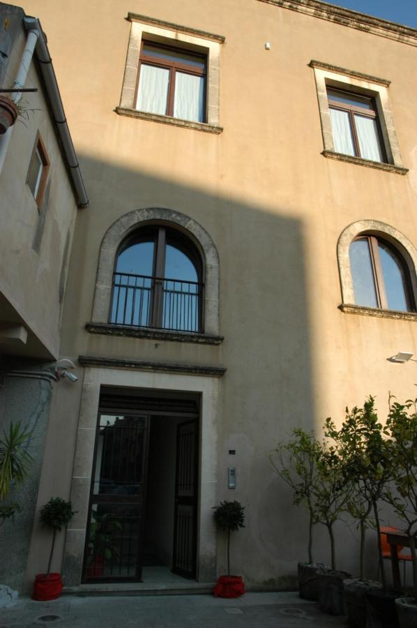 Castello D'Alcontres B&B Nizza di Sicilia Esterno foto